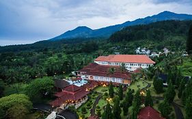 Royal Trawas Hotel And Cottages